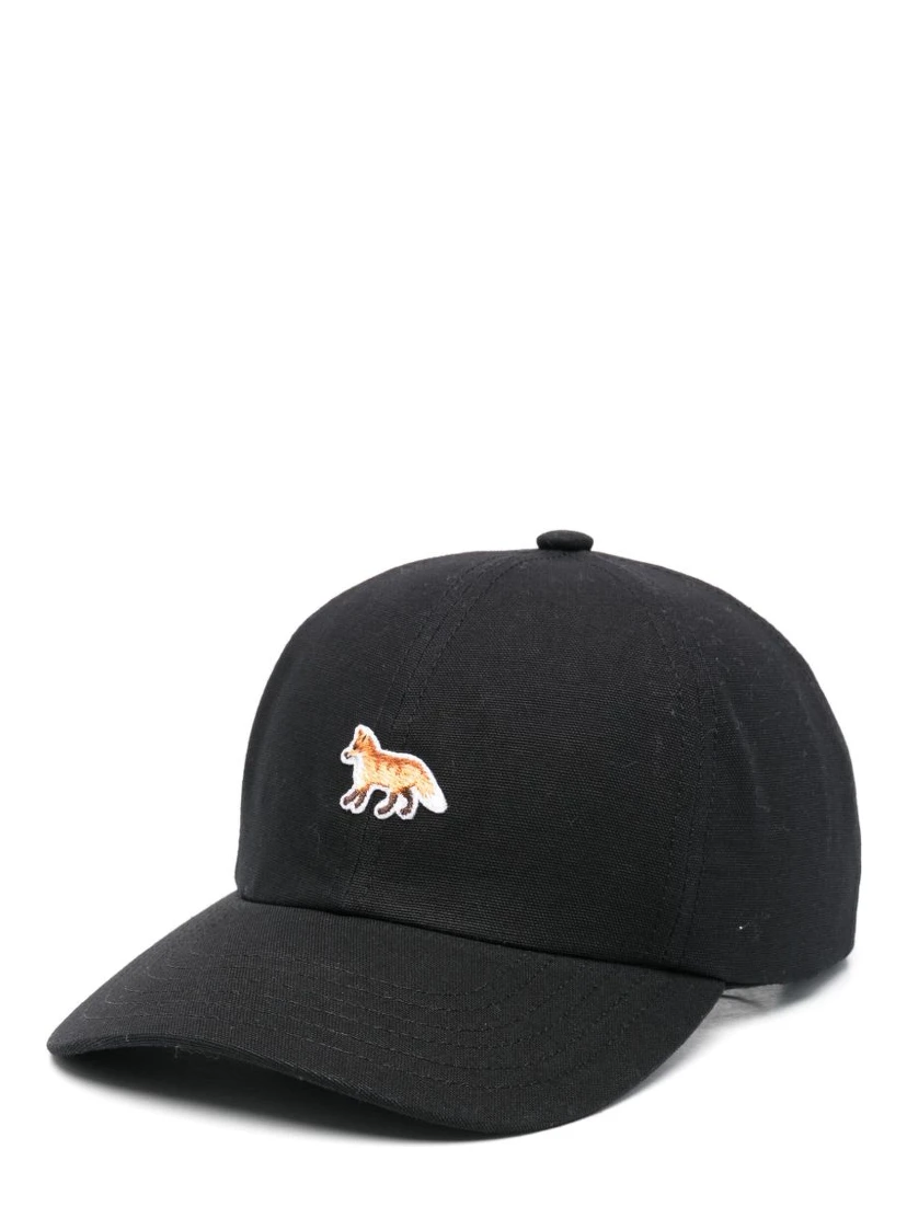 MAISON KITSUNE' Hats Black