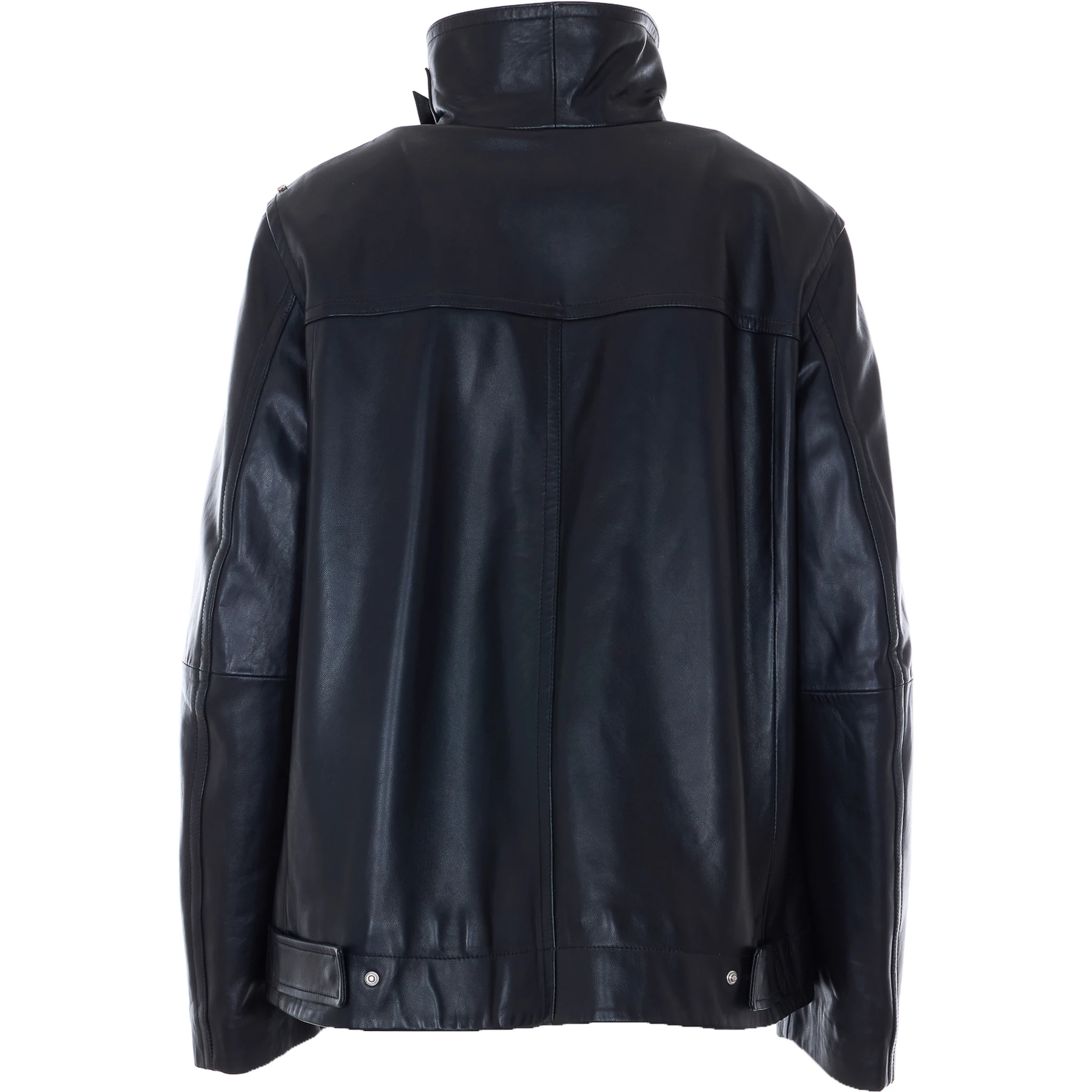 جاكيتات سبورت ماكس سوداء