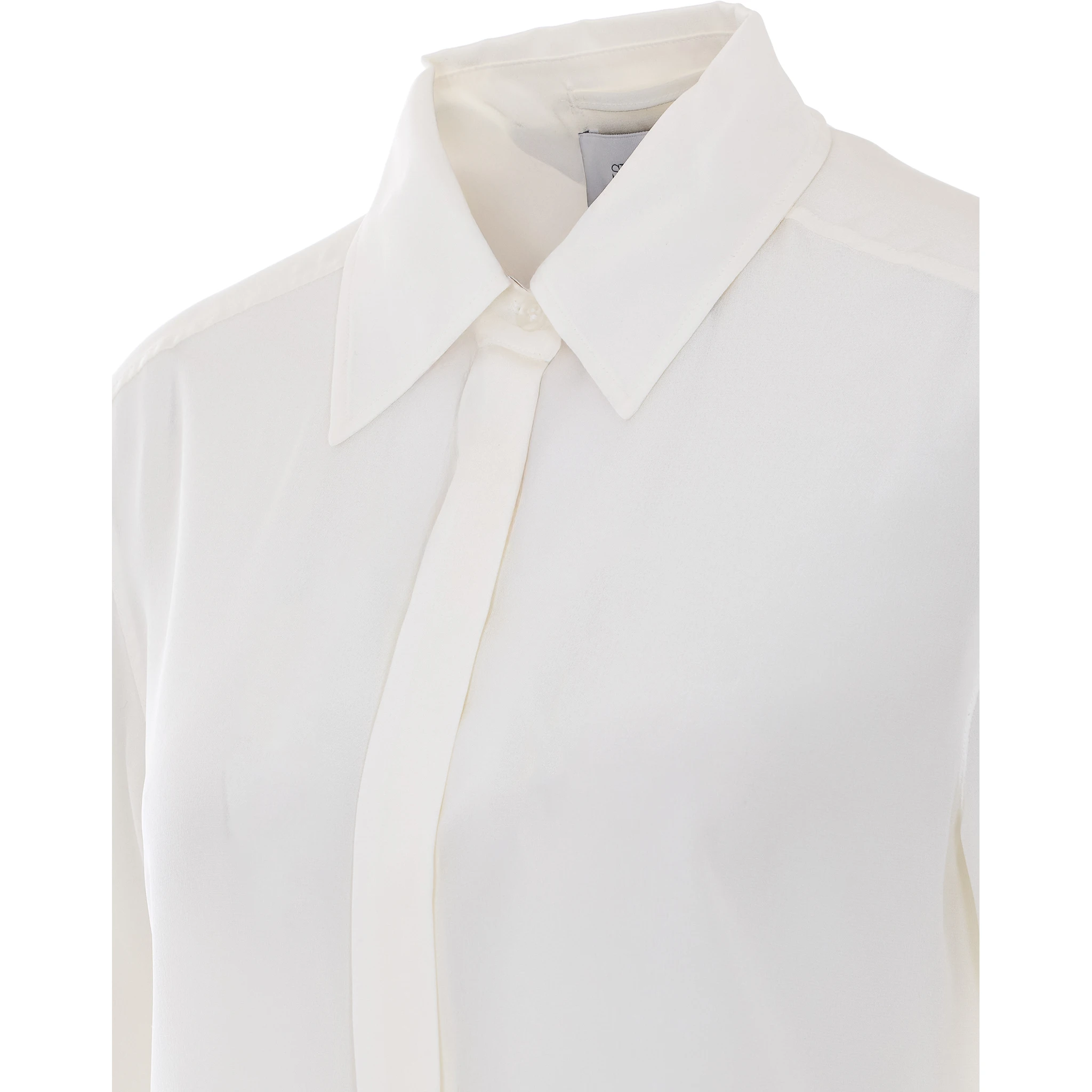 قمصان سبورت ماكس بيضاء