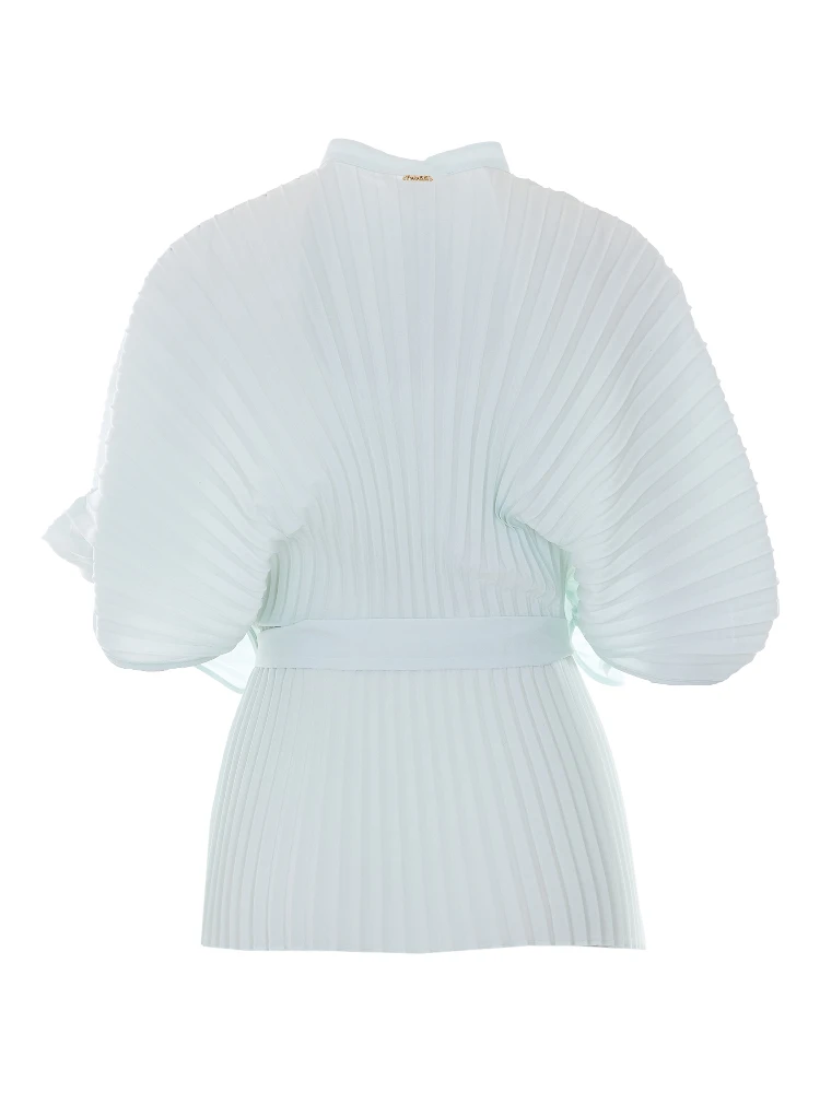 طقم قميصين بلون أزرق فاتح alternative