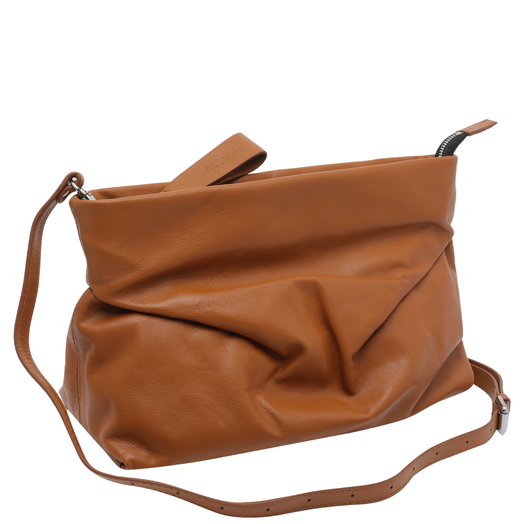 حقائب فيك ماتي.. بنية اللون