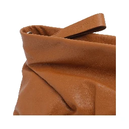 حقائب فيك ماتي.. بنية اللون