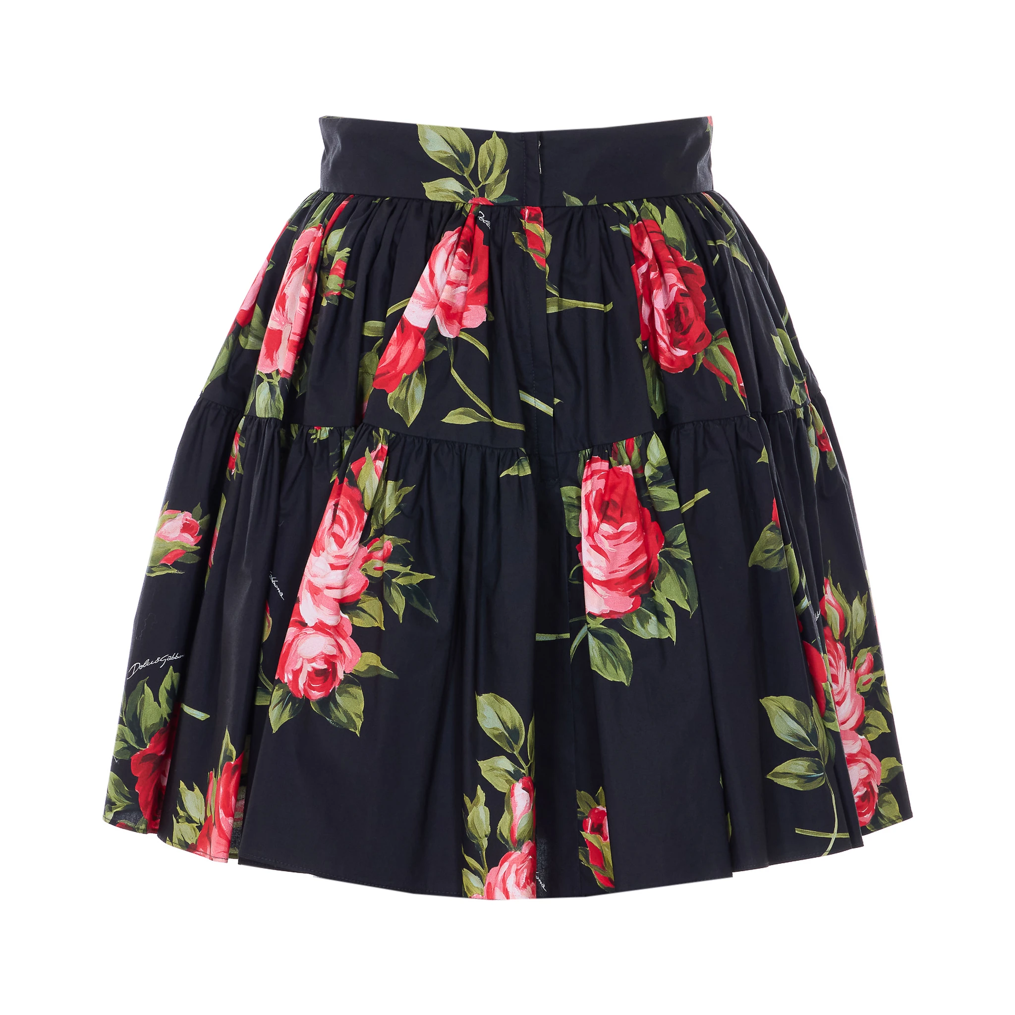 تنانير دولتشي آند غابانا سوداء