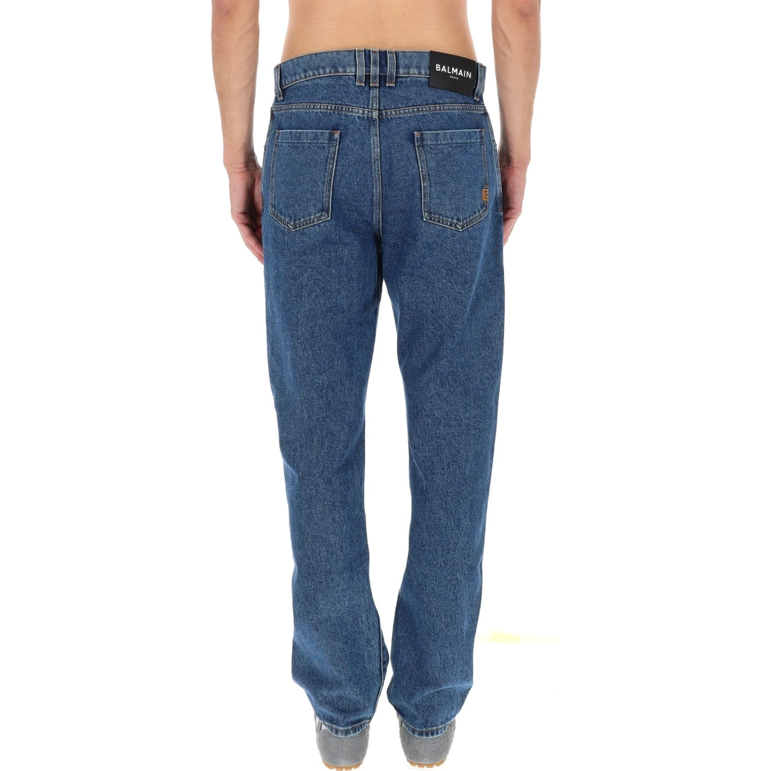 STRAIGHT DENIM JEANS