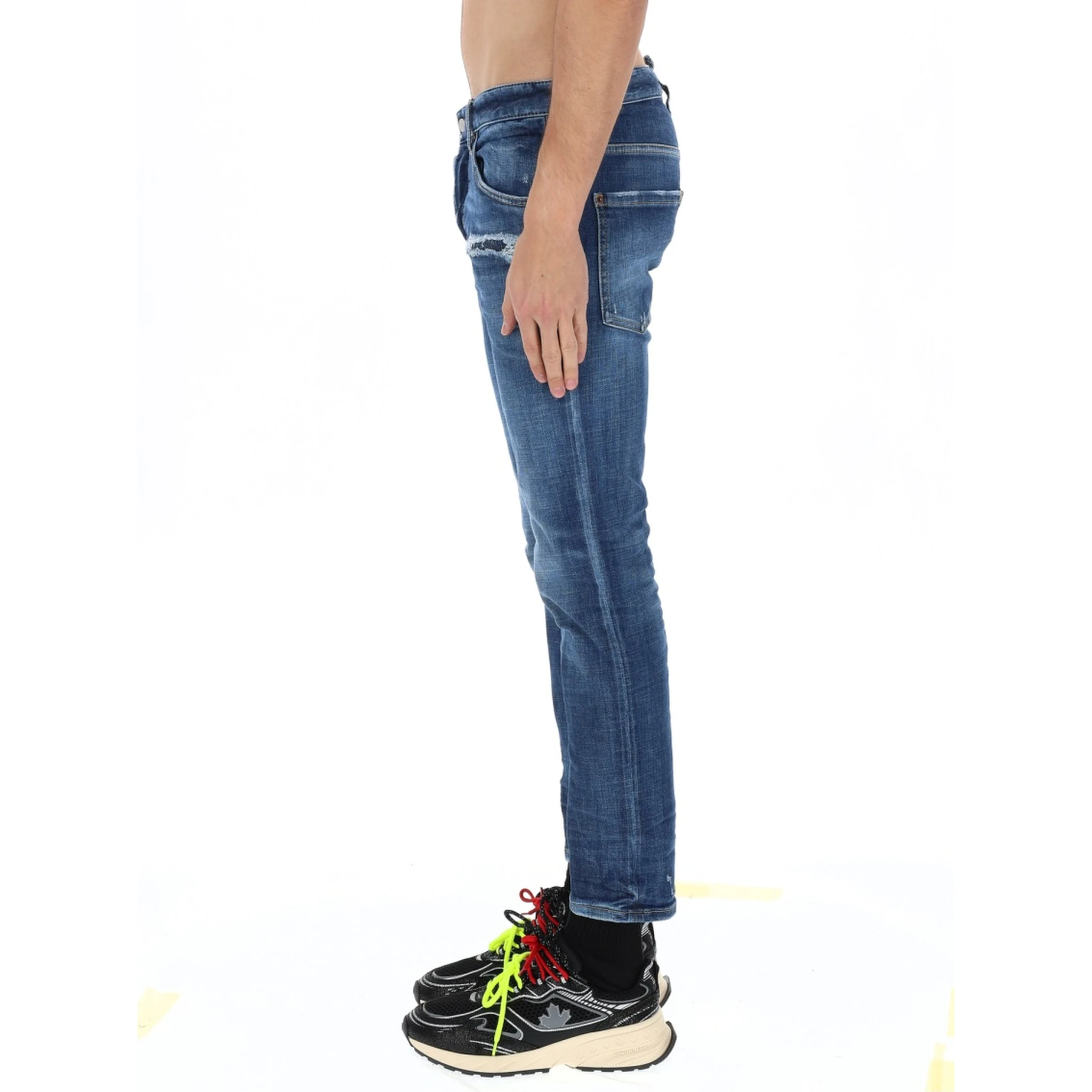 SKATER JEANS