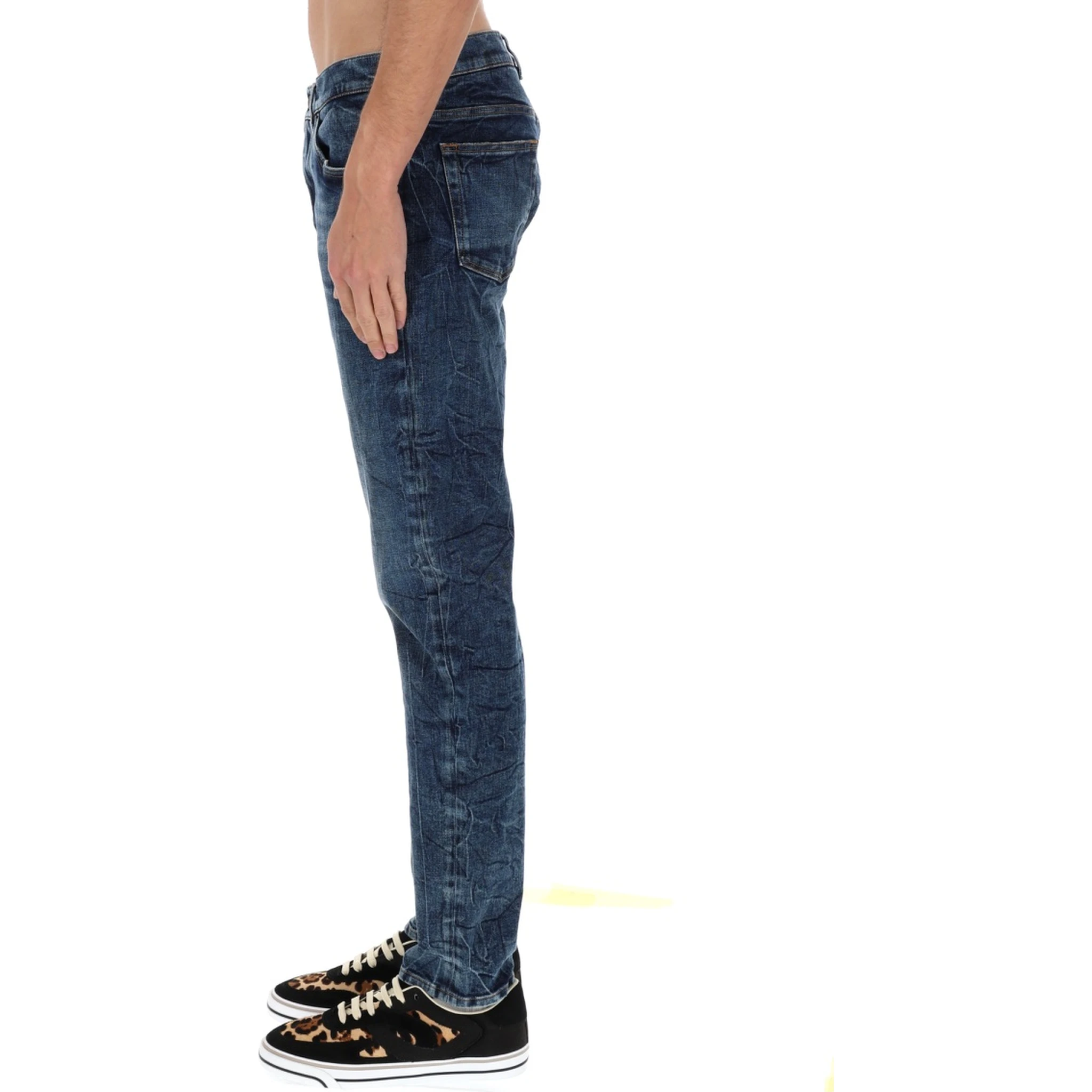 SLIM FIT JEANS