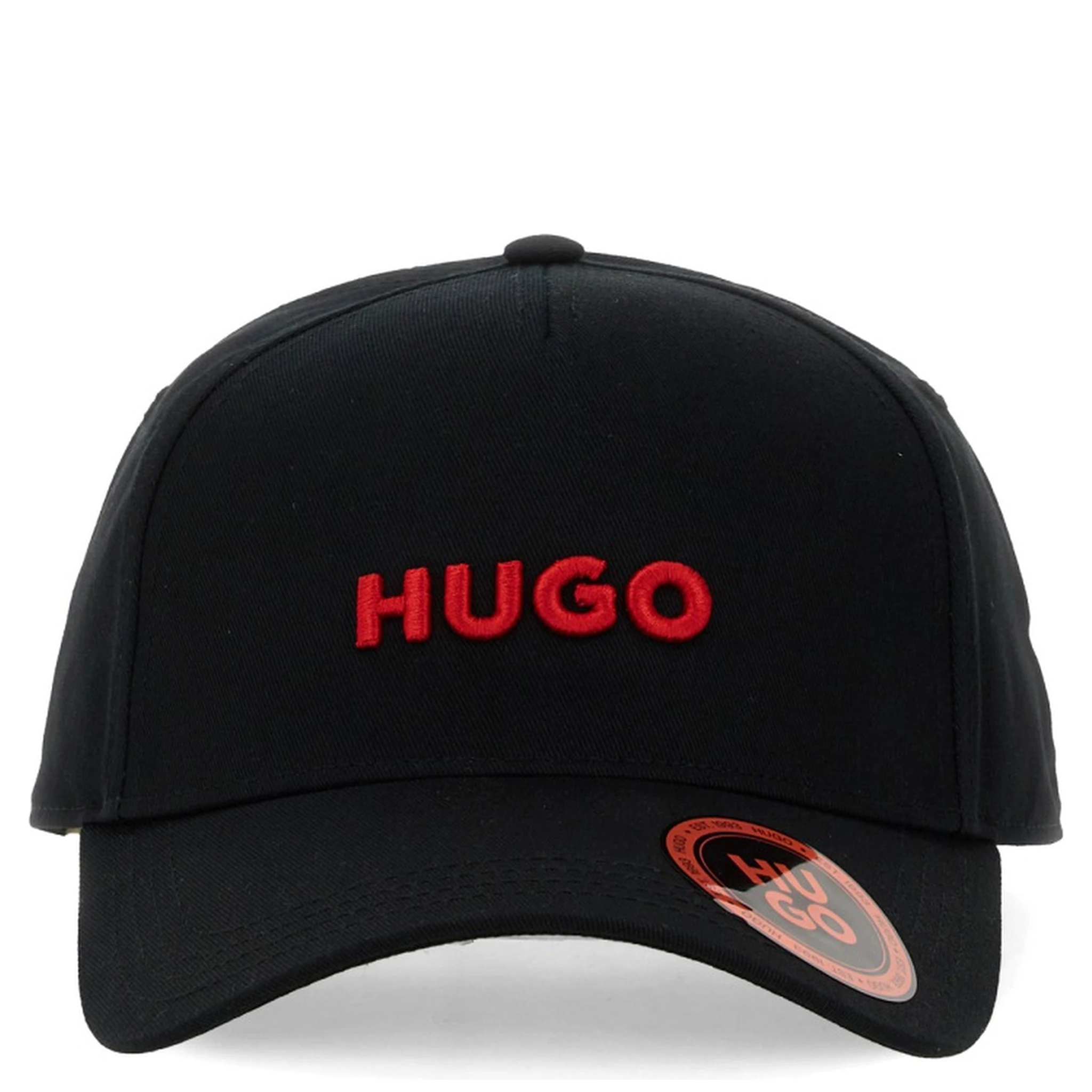 قبعة بيسبول بشعار