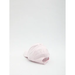 Baseball cap with logo