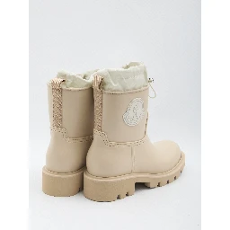 أحذية المطر من كيكستريم