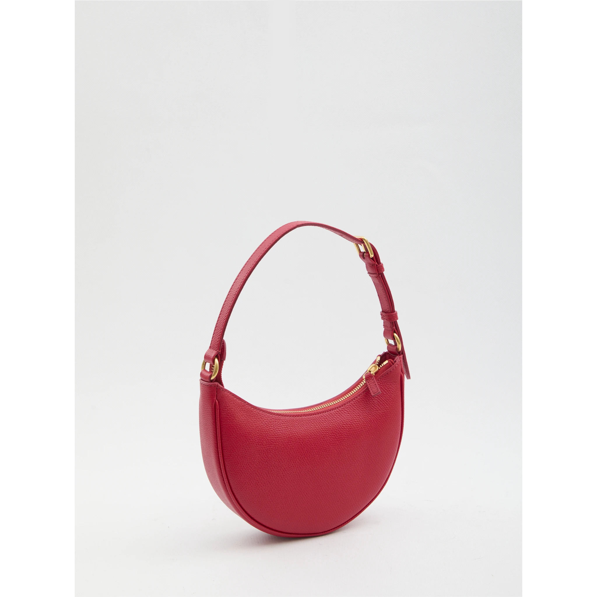 حقيبة هوبو صغيرة