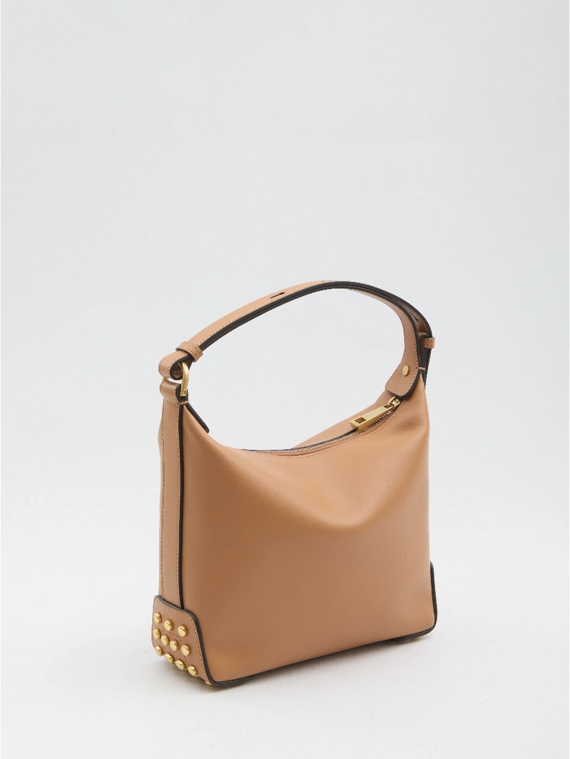 حقيبة صغيرة