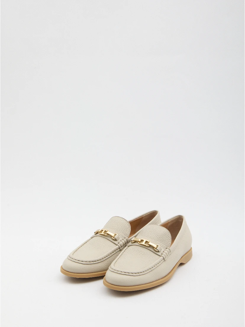 حذاء لوفر من الجلد المطروق