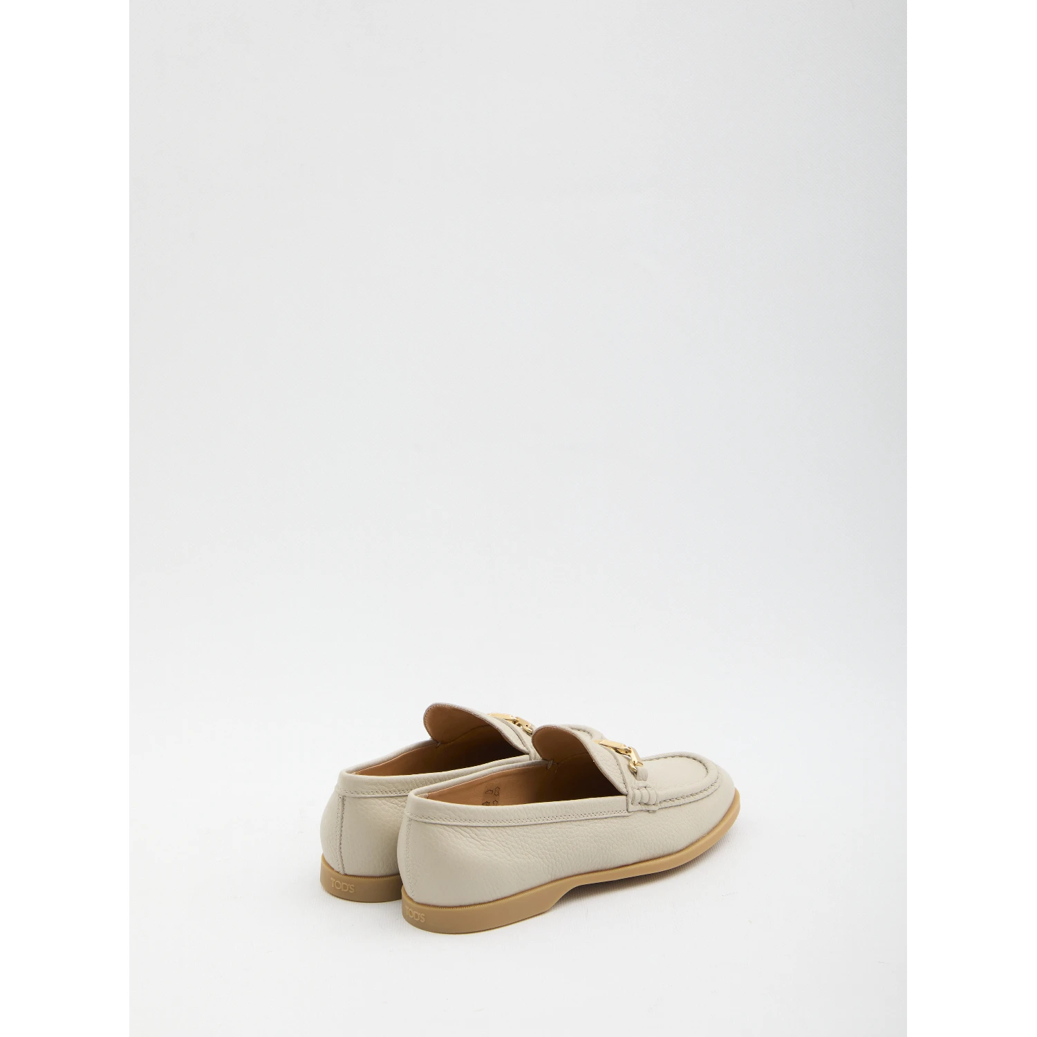 Hammered leather loafers
