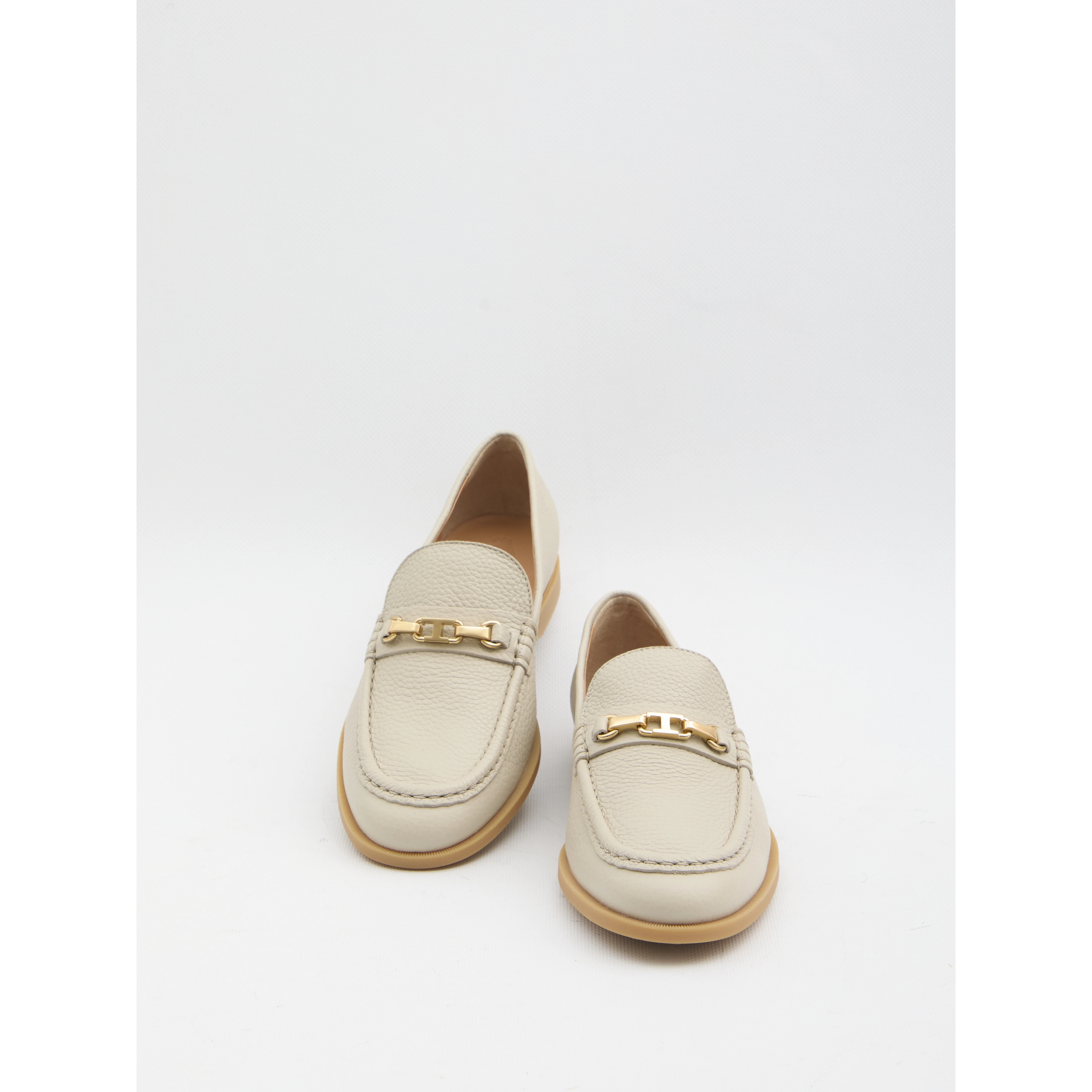 Hammered leather loafers