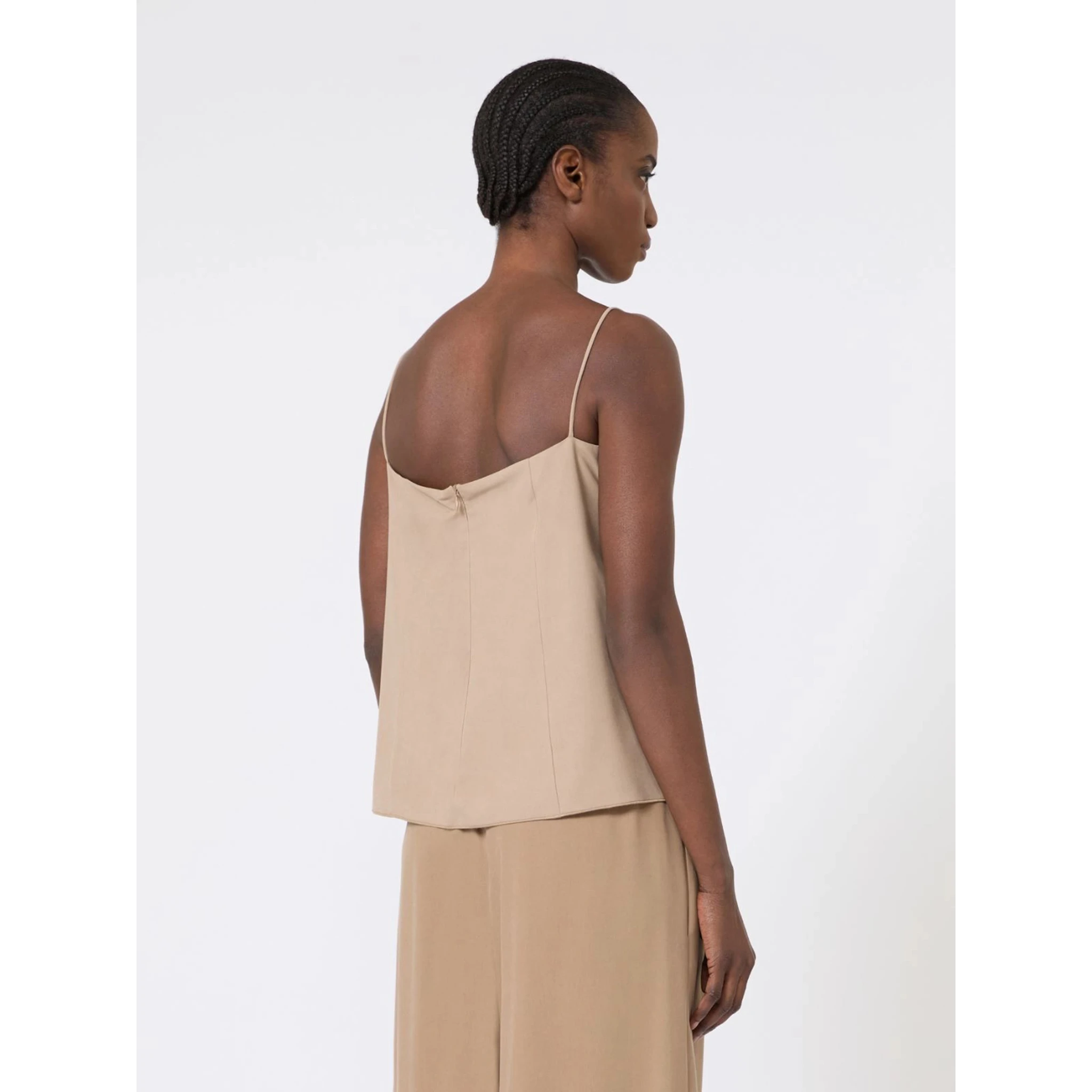 ماكس مارا إم إكس مونجيا توب