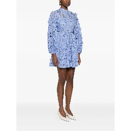 فساتين زيمرمان باللون الأزرق الصافي