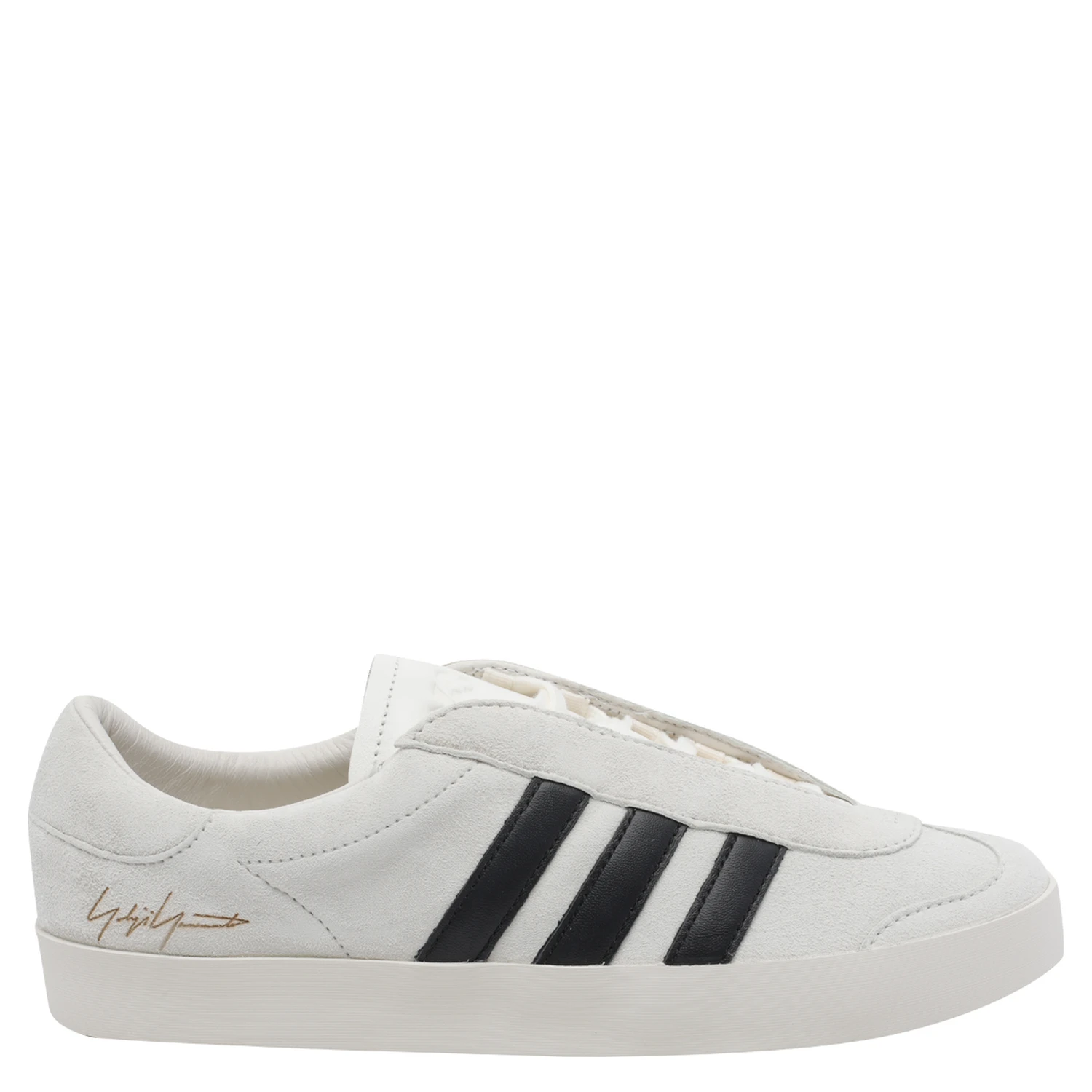 حذاء رياضي أبيض من طراز Y-3