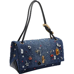 حقائب مارك جاكوبس.. زرقاء