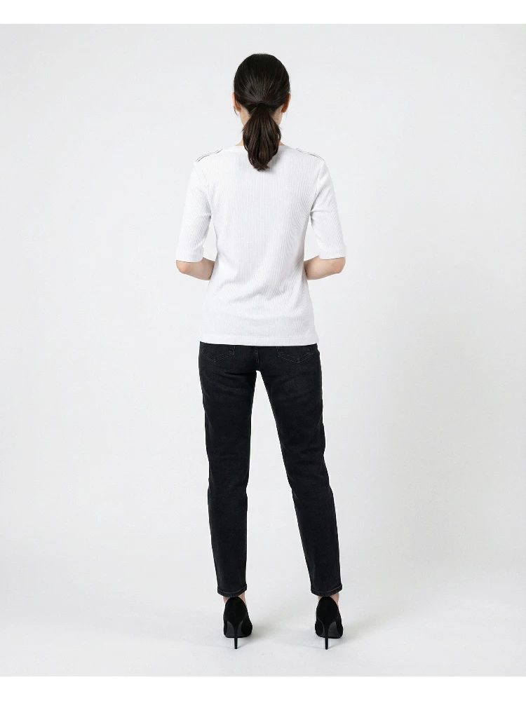 White Cotton T-Shirt alternative