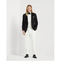White Silk Sleveless Jacket