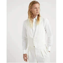 White Silk Sleveless Jacket