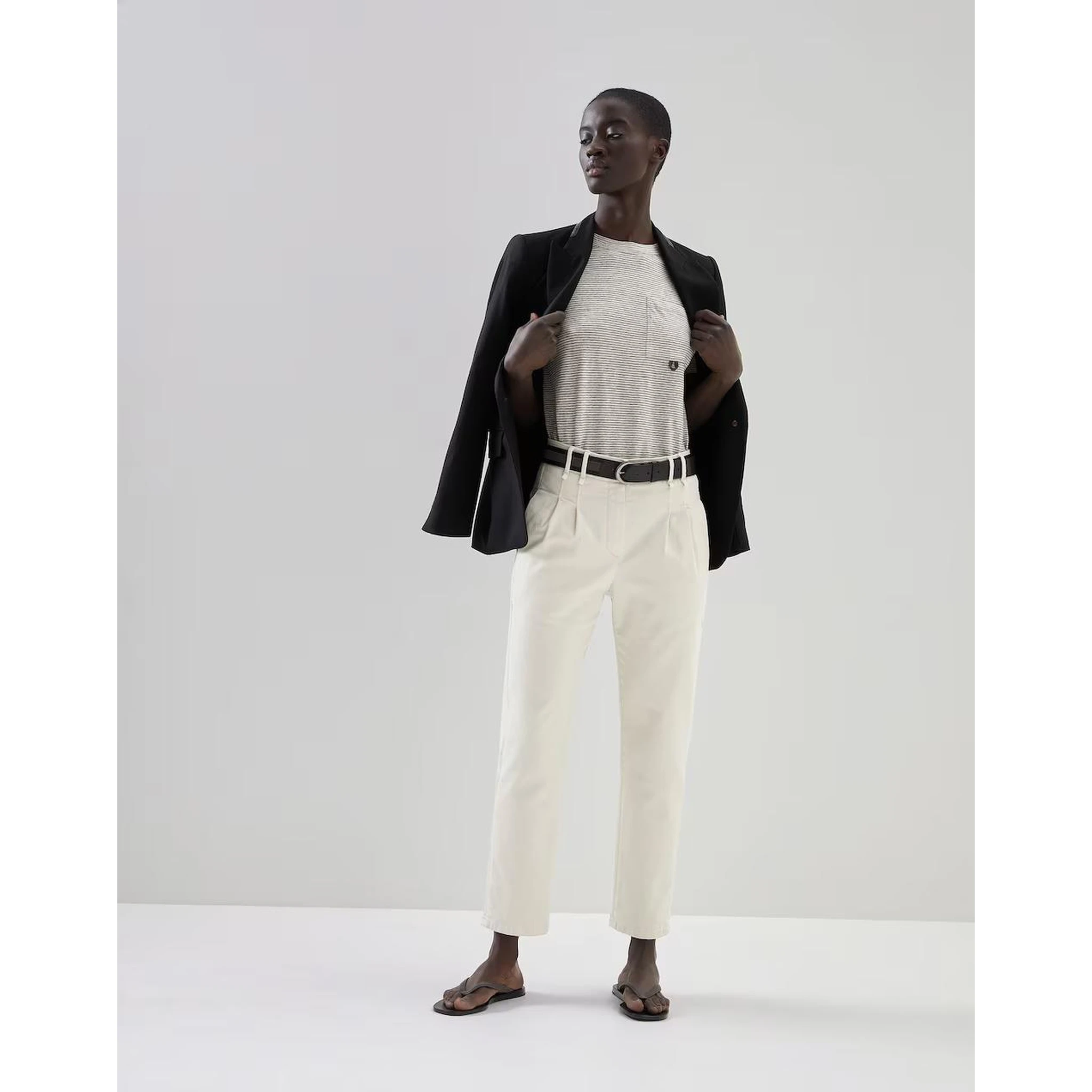 بنطلون قطني أبيض كاجوال