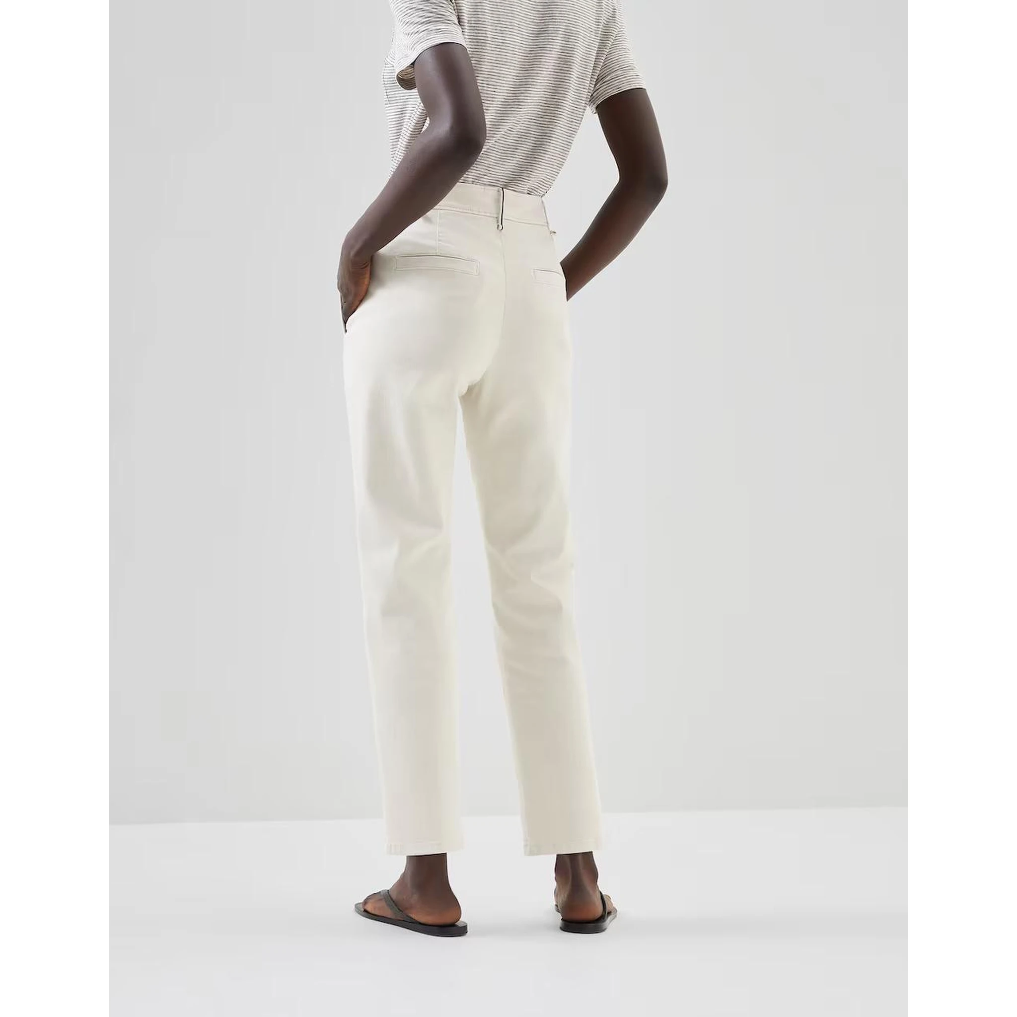 بنطلون قطني أبيض كاجوال