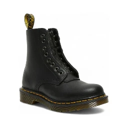 أحذية جلدية سوداء برباط