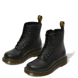 أحذية جلدية سوداء برباط