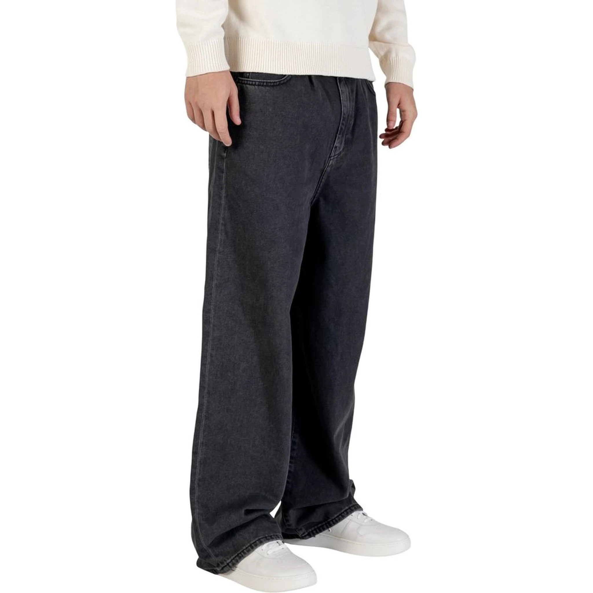 Black Cotton Relaxed Fit Jeans