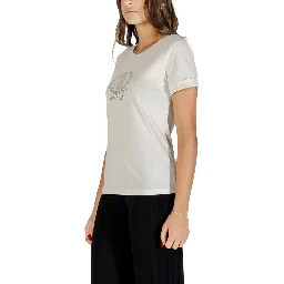 تي شيرت قطني أبيض