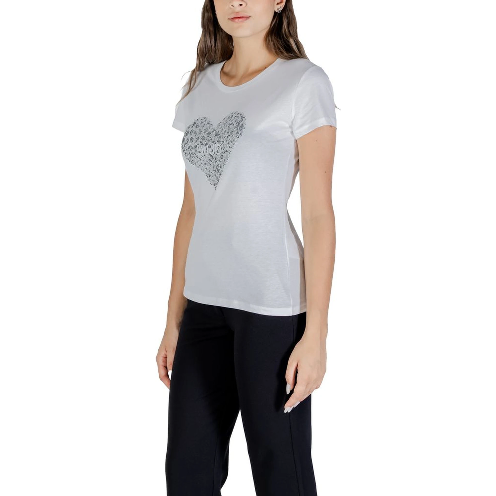 تي شيرت قطني أبيض