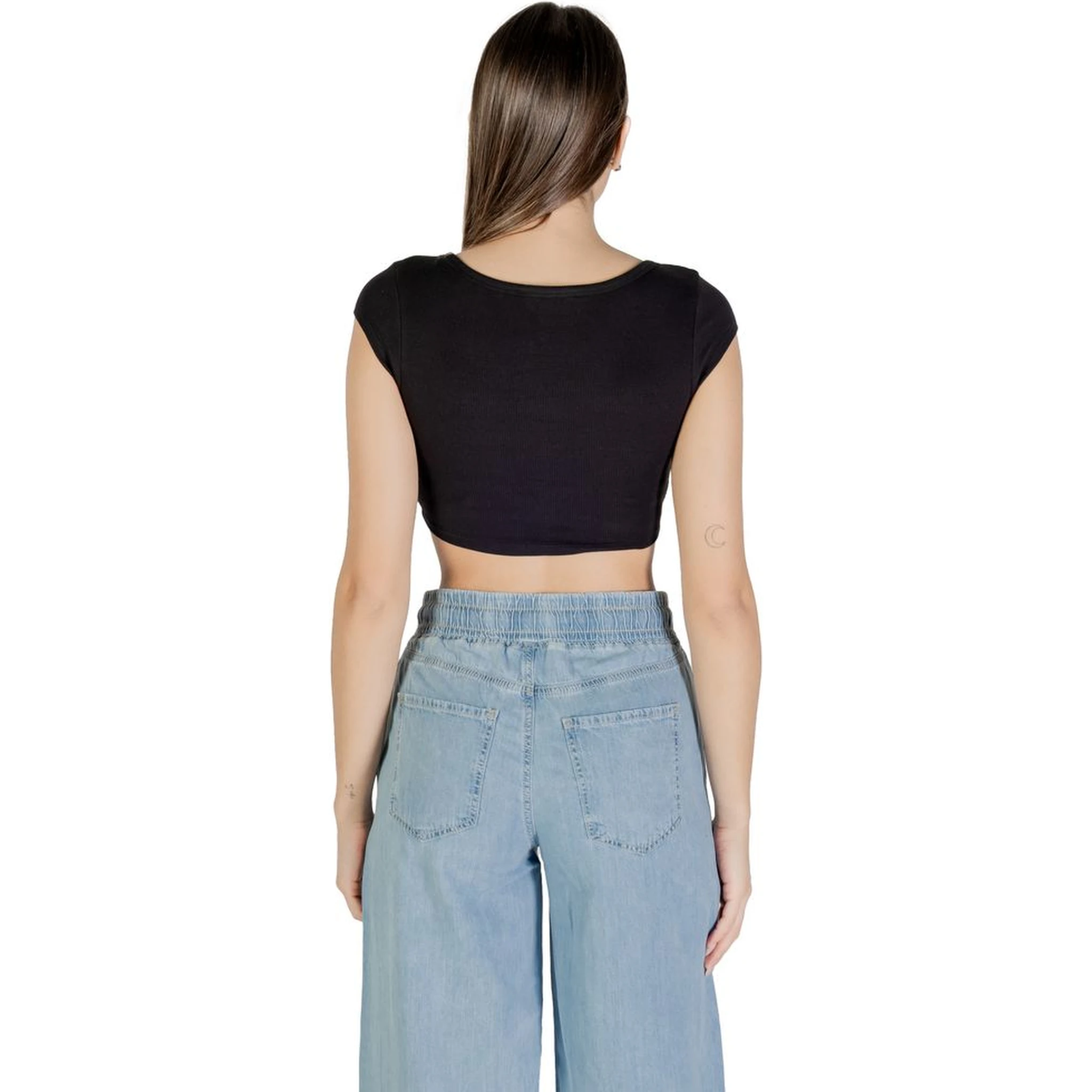 تيشيرت قطني أسود