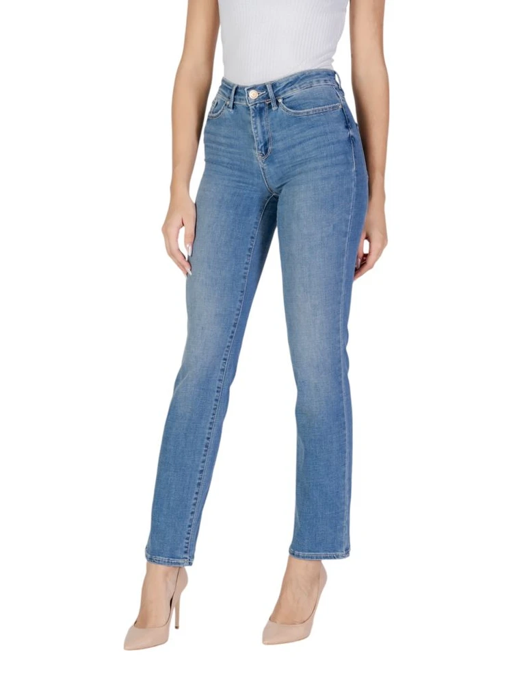 Light Blue Cotton Mom Jeans alternative