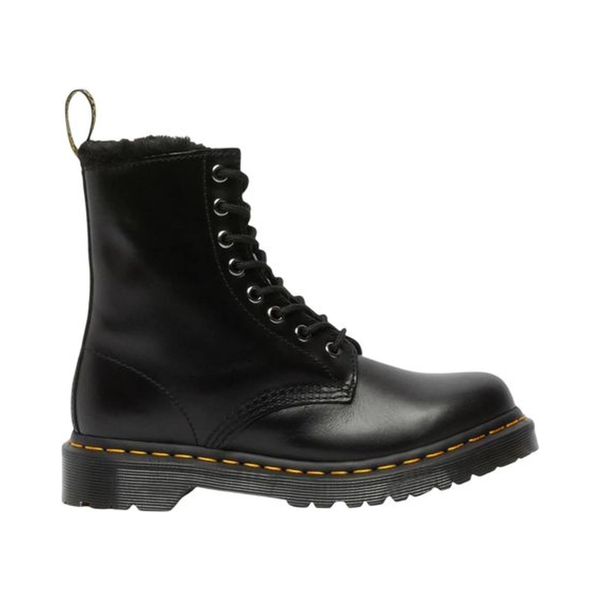 أحذية جلدية سوداء برباط