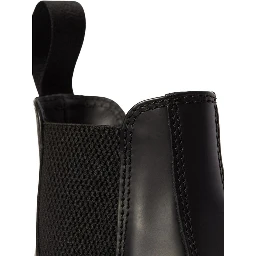 حذاء كاحل من الجلد الأسود