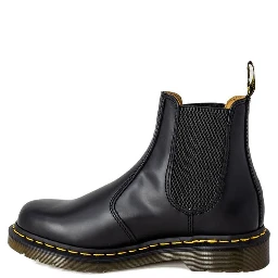 حذاء كاحل من الجلد الأسود