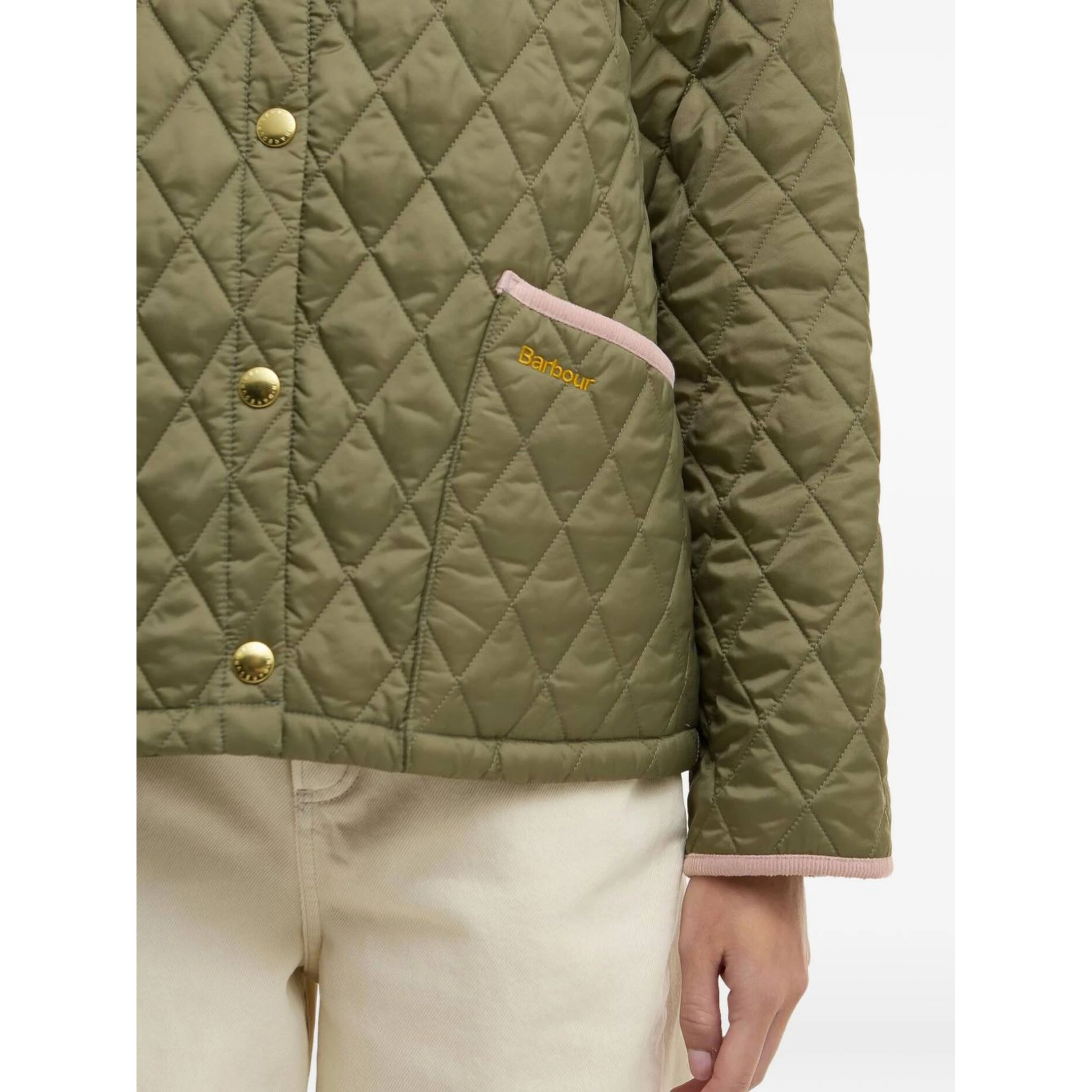 جاكيتات باربور خضراء