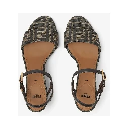 "Delfina" heeled sandals