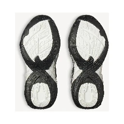 "Soleless" sneakers