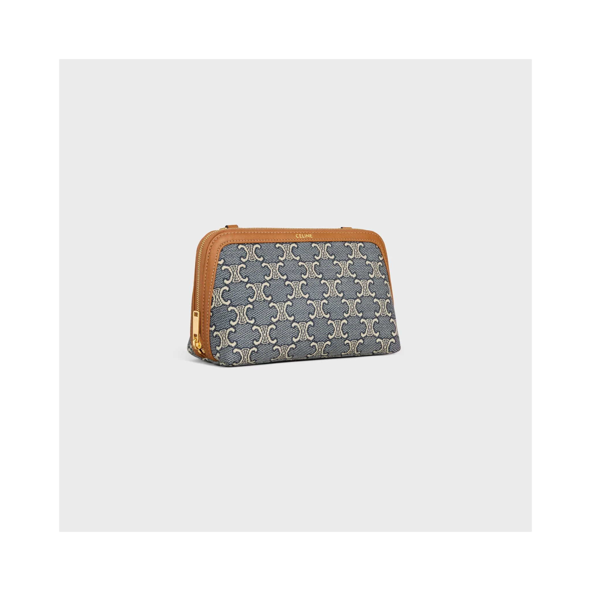 Triomphe pouch with chain