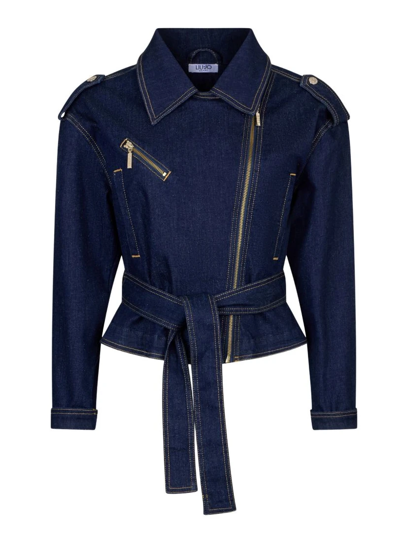 جاكيتات ليو جو