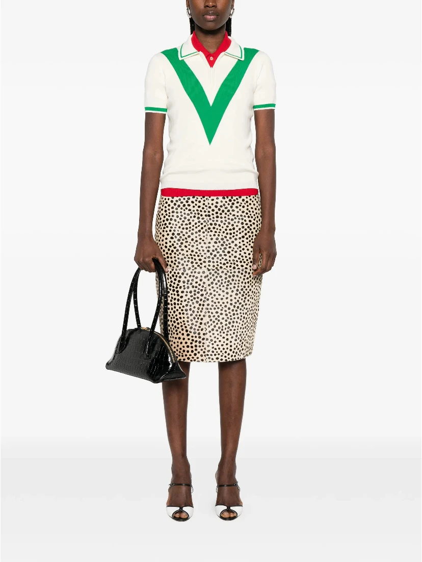 تيشيرتات وبولو بيضاء من فالنتينو غارافاني