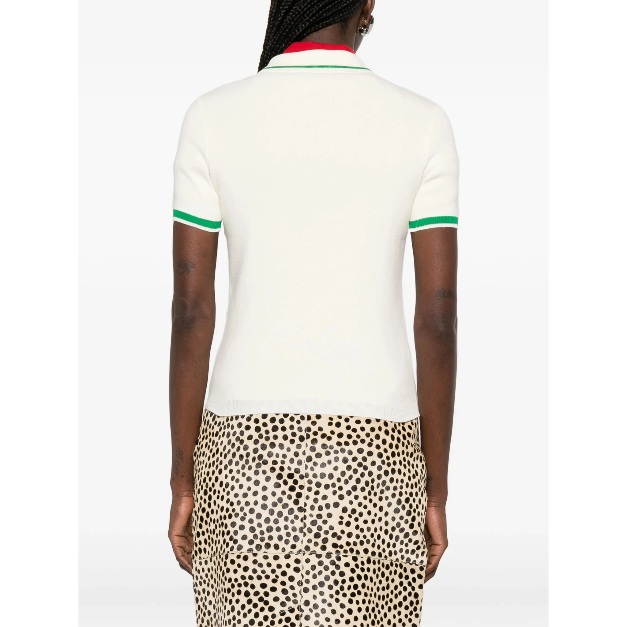 تيشيرتات وبولو بيضاء من فالنتينو غارافاني