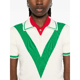 تيشيرتات وبولو بيضاء من فالنتينو غارافاني