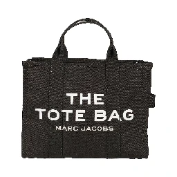 حقيبة متوسطة الحجم