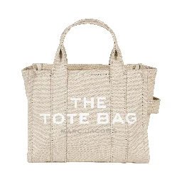 الحقيبة الصغيرة