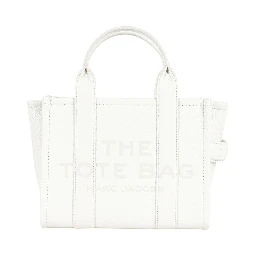 الحقيبة الصغيرة