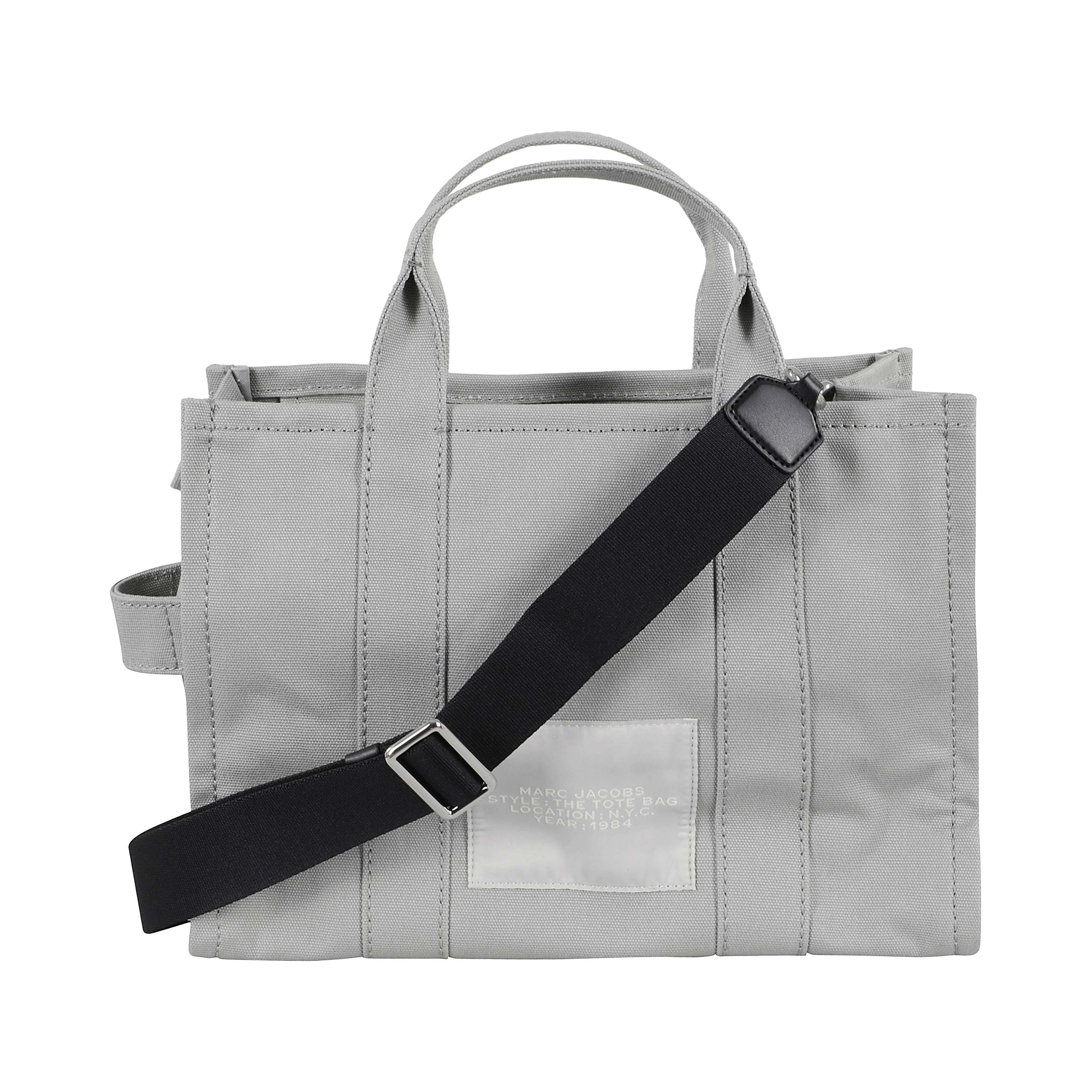 THE MEDIUM TOTE