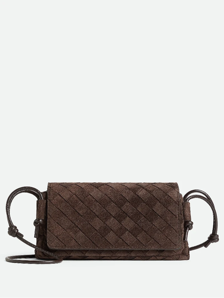 حقائب بوتيغا فينيتا.. بني